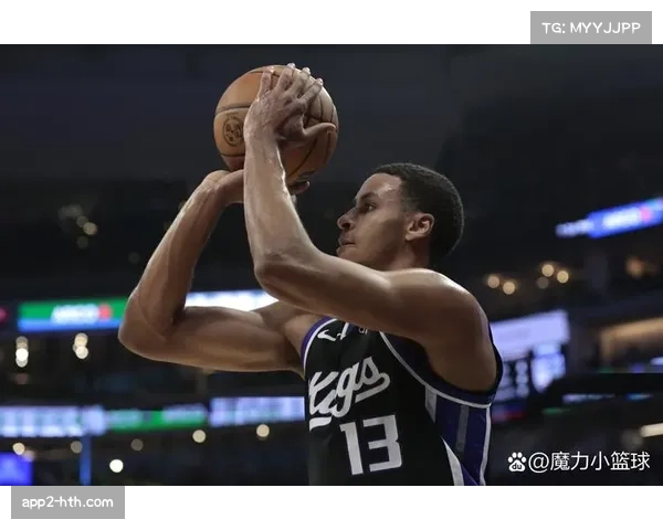 国王队面临年轻球员培养困境发展前景受限亟需调整策略