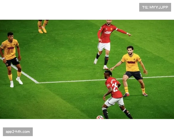 伤停补时点球绝杀，曼联主场险胜狼队