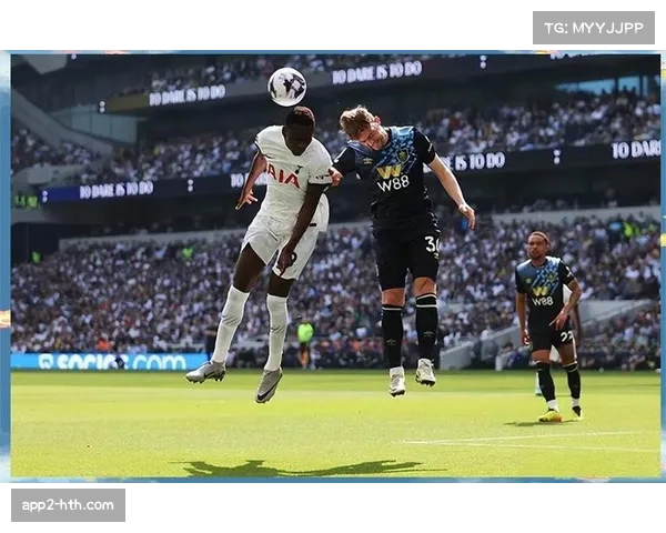 伯恩利战平热刺，保级路上关键一分